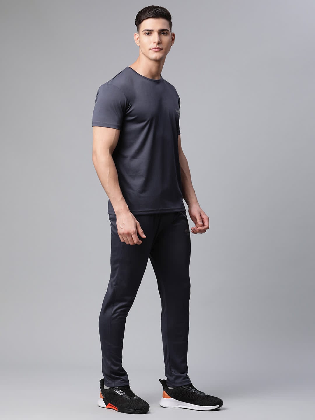 Vimal Jhony Stylish & Trendy Tracksuit