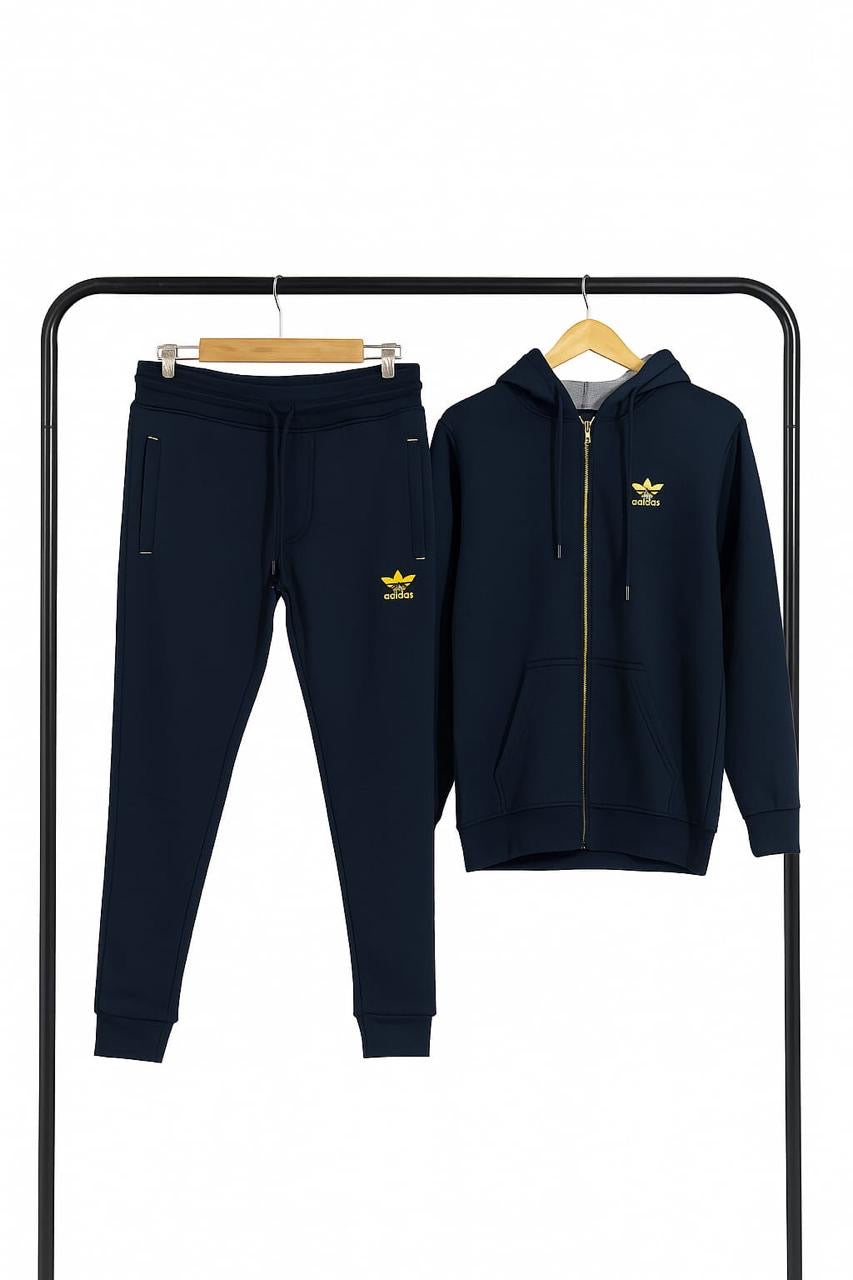 Winter tracksuit 💫only 2500 rps 🎉50%off 🤙🏻